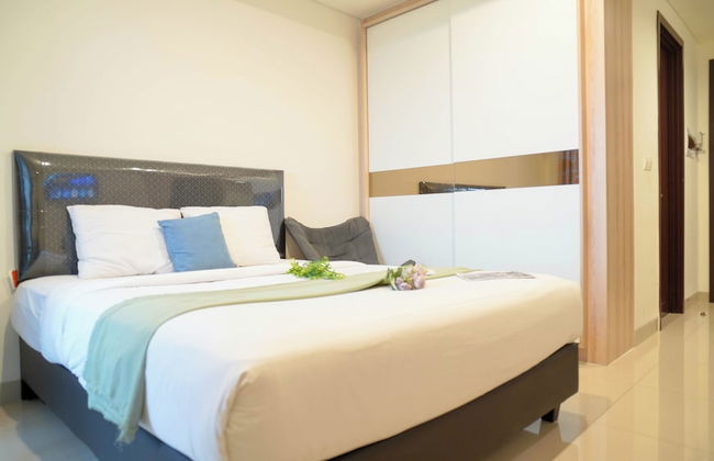 Spacious And Homey Studio At Cleon Park Apartment - Foto 3