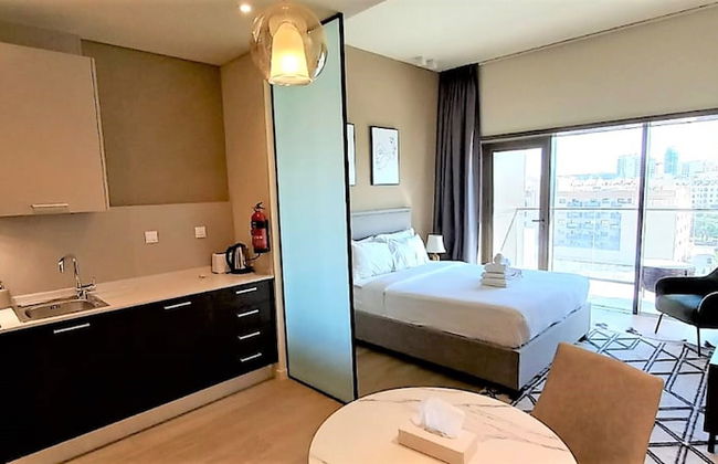 Park View Gorgeous Studio With Balcony - Photo 6