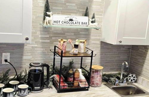 Winter Hideaway - Sled Hill, Hot Tub, Fireplace, Game Room - Foto 6