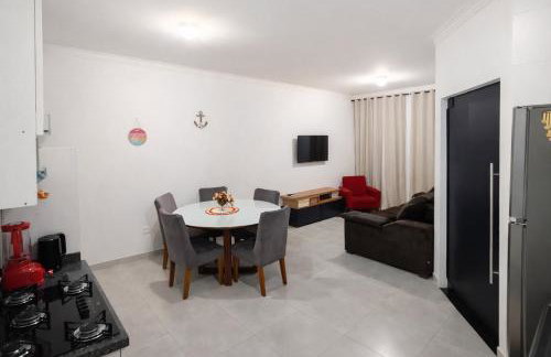 Jack&Mari Beach House, AC, 2 quartos, 600m da praia, área churrasco - Foto 20