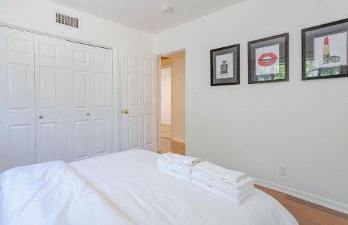 Cozy Home with Pool and Jacuzzi Minutes from Universal Studios - Foto 26