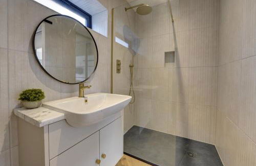 Kist Accommodates presents - Hygge House, Parking, EV Point - Foto 20