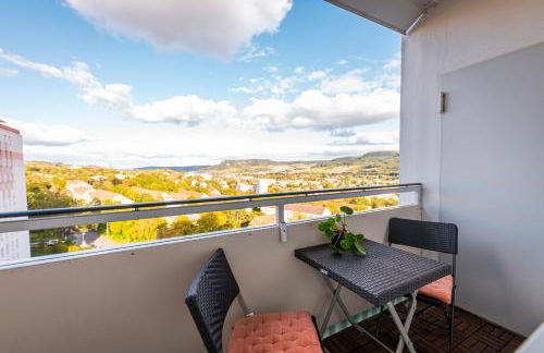 Große Wohnung mit Balkon, Waschmaschine und Smart TV - Foto 27