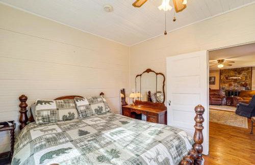 Fire Pit & Porch! Rustic Linville Falls Cottage - Photo 18