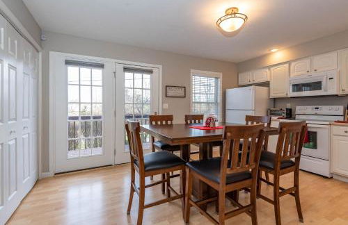 Hoosier Happiness, Too! 3 Bedroom Suites Near IU & Downtown - Foto 4