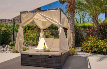 Pool • Hot Tub • Views Luxury Design Villa Valentina by AvantStay - Foto 87