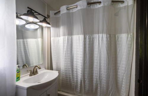 Nature-Quiet Retreat • Firepit BBQ • PetFriendly - Foto 9