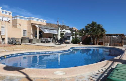 Chalet Athos, Ferienwohnung mit Pool,Dachterasse, Meer und Bergblick in San Juan de los Terreros - Foto 2