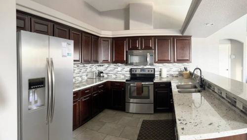 Havasu Retreat! Pool, Spa, Gym & View - Foto 4