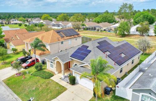 Spacious Disney Themed 5Bed Villa! Private Heated Enclosed Pool/Spa/BBQ! - Photo 22