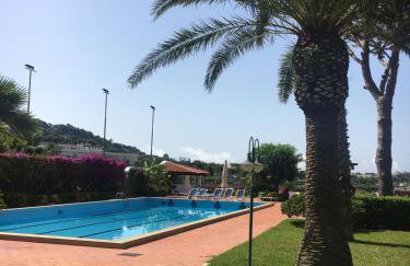 Villa Moma con giardino, tennis e piscina panoramica - Foto 6