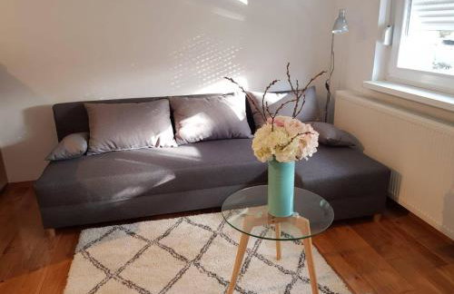 Angela Apartment - Photo 1