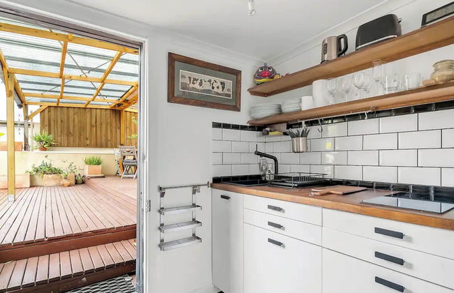 Cozy Apartment w/ Terrace Close to City Center - Foto 7