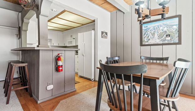 Ski-in Ski-out Summit Townhouse - Foto 3, Habitación