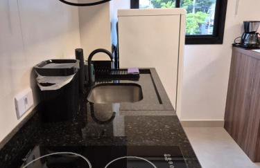 Studio Novo e completo perto da PUC - Foto 20