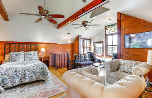 Downtown Essex Apartment - Steps to River! - Foto 15