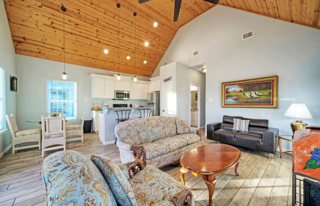 Oscar s Lodge by Avantstay Dock Pool Access - Foto 7