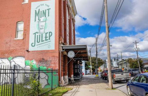 Modern Condo in the Vibrant NuLu District - Foto 73