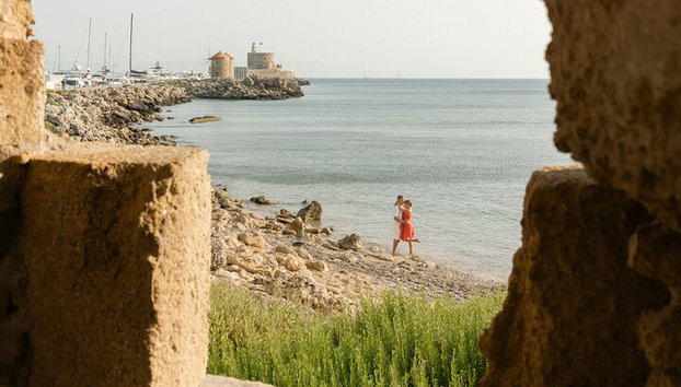 Sesión de fotos Express en el puerto Ciudad vieja de Rodas - Foto 2