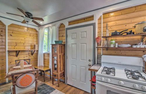 Cozy Pahoa Hideaway Near Black-Sand Beaches! - Photo 4