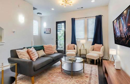 Rooftop Views & Patio Lounge Near Downtown Nashville - Foto 7