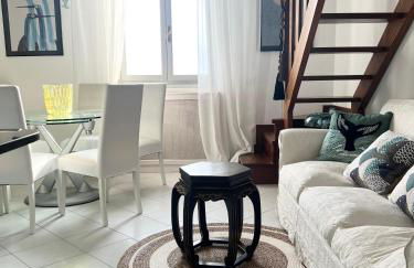 Attico vista mare con parcheggio privato - Foto 5