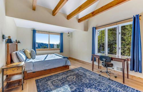 Stunning 3BR with ridge top views and hot tub - Foto 24