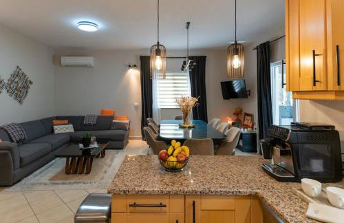 Villa Botanica - Lush Garden and Pool Oasis - Foto 30