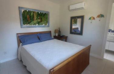 Casa alto padrão na Ferradura em condomínio com piscina privativa - Foto 8