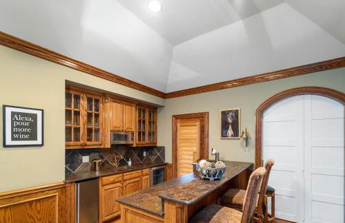 Luxury 5 Acre Private Estate on Lake Ray Roberts - Foto 29