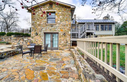 Close to Wineries and River, Secluded Aldie Escape - Foto 30