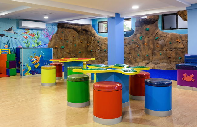 Margate Beach Club - Photo 27