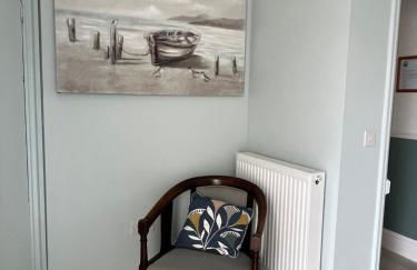 Tŷ Glas, Fishguard, Ideal for beach, coastal path and town! - Photo 6