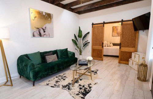 Esplanade Magic 5 Just Minutes By Uber Or Car To French Quarter and 5 mins from Superdome - Foto 2