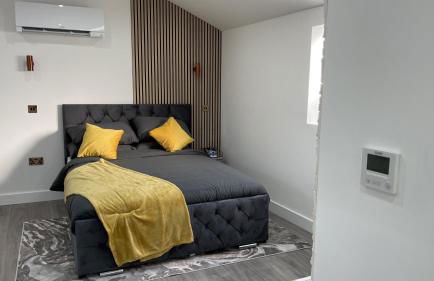 Private Luxury By The Sea, With A Personal Gym, Hot Tub, And Free Parking! - Photo 11