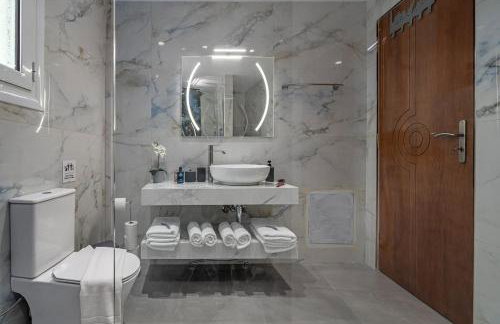 Casa Antigone-Cozy Athens Stay near Metro Mall - Foto 23