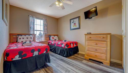 Vista Park Family Retreat with Pool - Foto 5