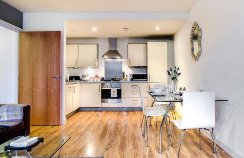 Birmingham City Centre- Free Parking - No Deposit - Foto 96