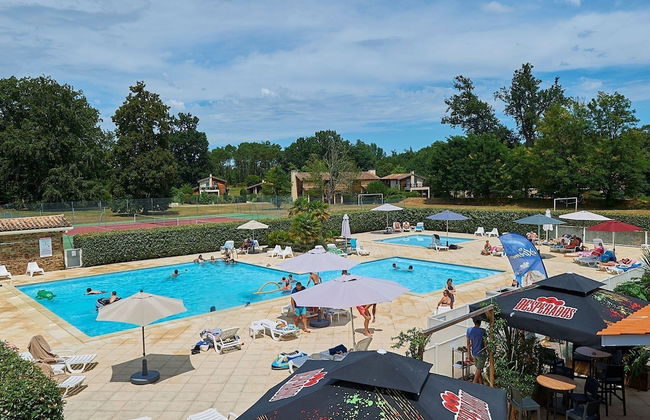 Villa in France With Private Garden - Photo 13