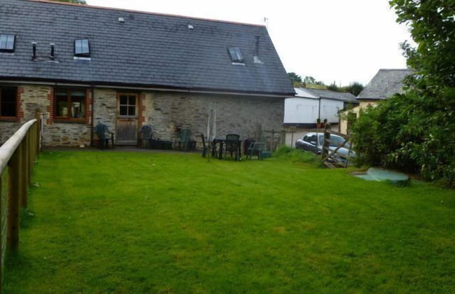 Court Farm Holiday Cottages - Foto 24