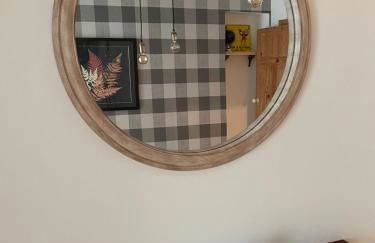 Cheerful 2 Bedroom Townhouse with Cinema Loft - Foto 2