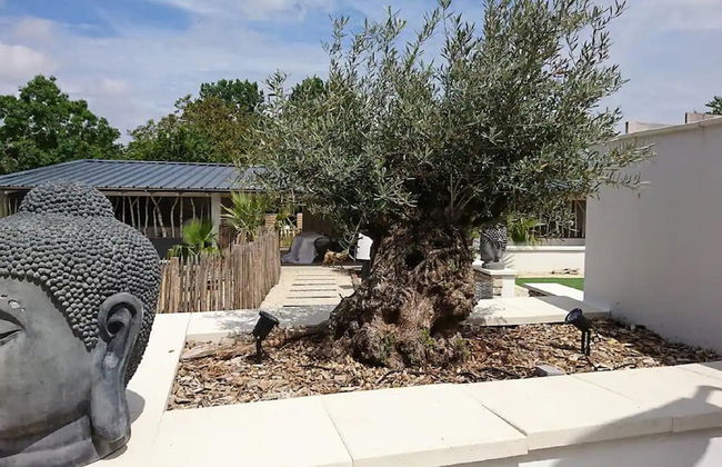 Magnificent Villa in Nuaille-d'aunis With Wellness - Foto 44