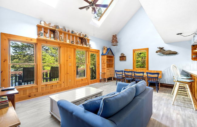 Waterfront w/ Kayak's, Sup's and Ping Pong Table! - Photo 17