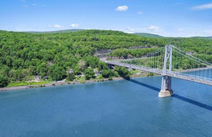 Hudson Escape W Hot Tub Bridge View - Foto 11