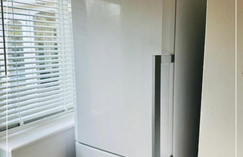 Bright 4BR Home - National Museum, Highfields Park, Uni & City Centre - Sleeps 8 - Photo 5