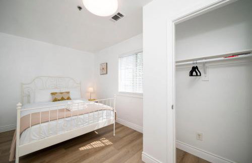 Cozy 2BR2BA Guest House in Alhambra - Foto 6