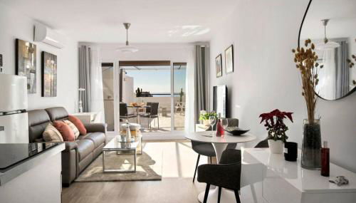 Moderno Duplex con vistas al mar en Estepona - LAS ABEJERAS 409 - Photo 4