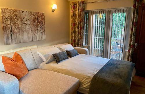 Secluded Countryside Retreat for Four, Gloucester - Photo 10