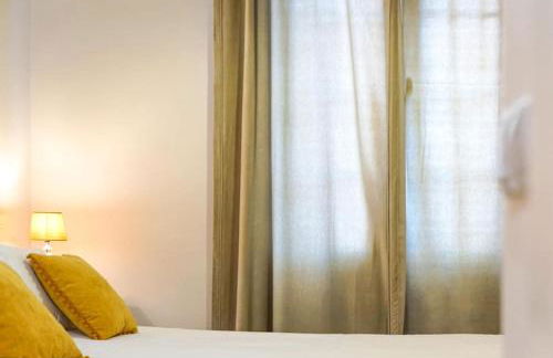 Renovated Traditional House w 3BR & Outdoor Space - Foto 28