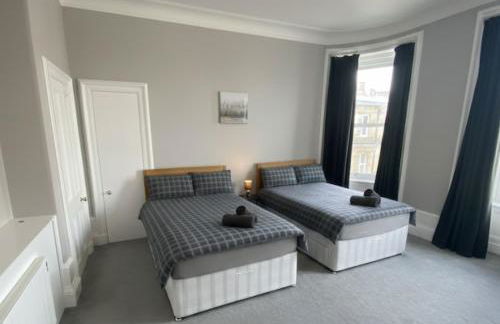 Comfy Frithside Retreat 3BR Sleeps 7 Coastal Getaway - Foto 6